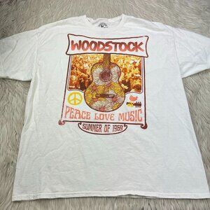 Woodstock Women's Oversized Short Sleeve Graphic Tee